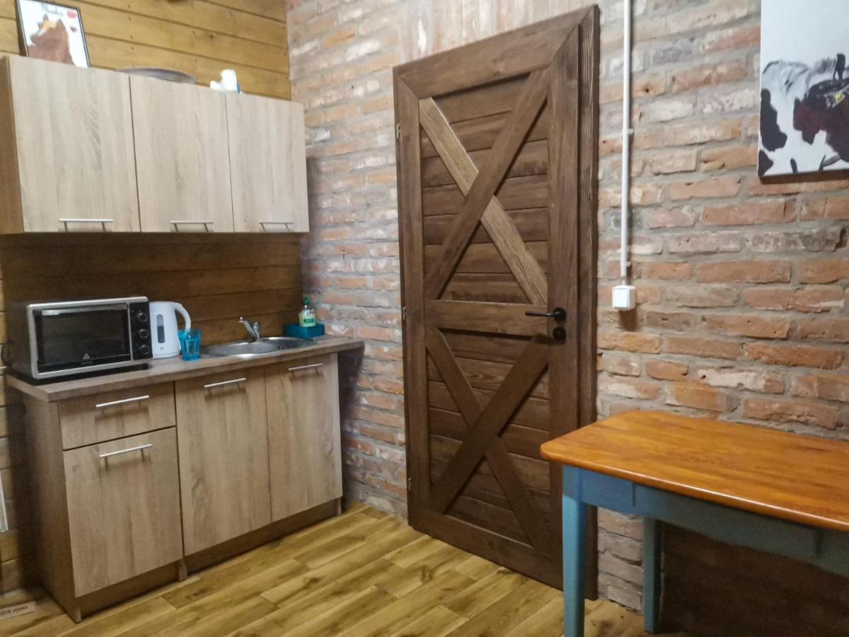 Hotel Stajnia Karczow Esterno foto